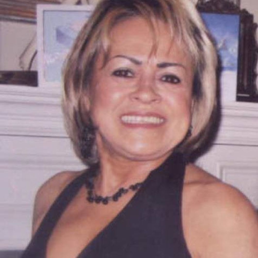 Meet your Posher, Tavita